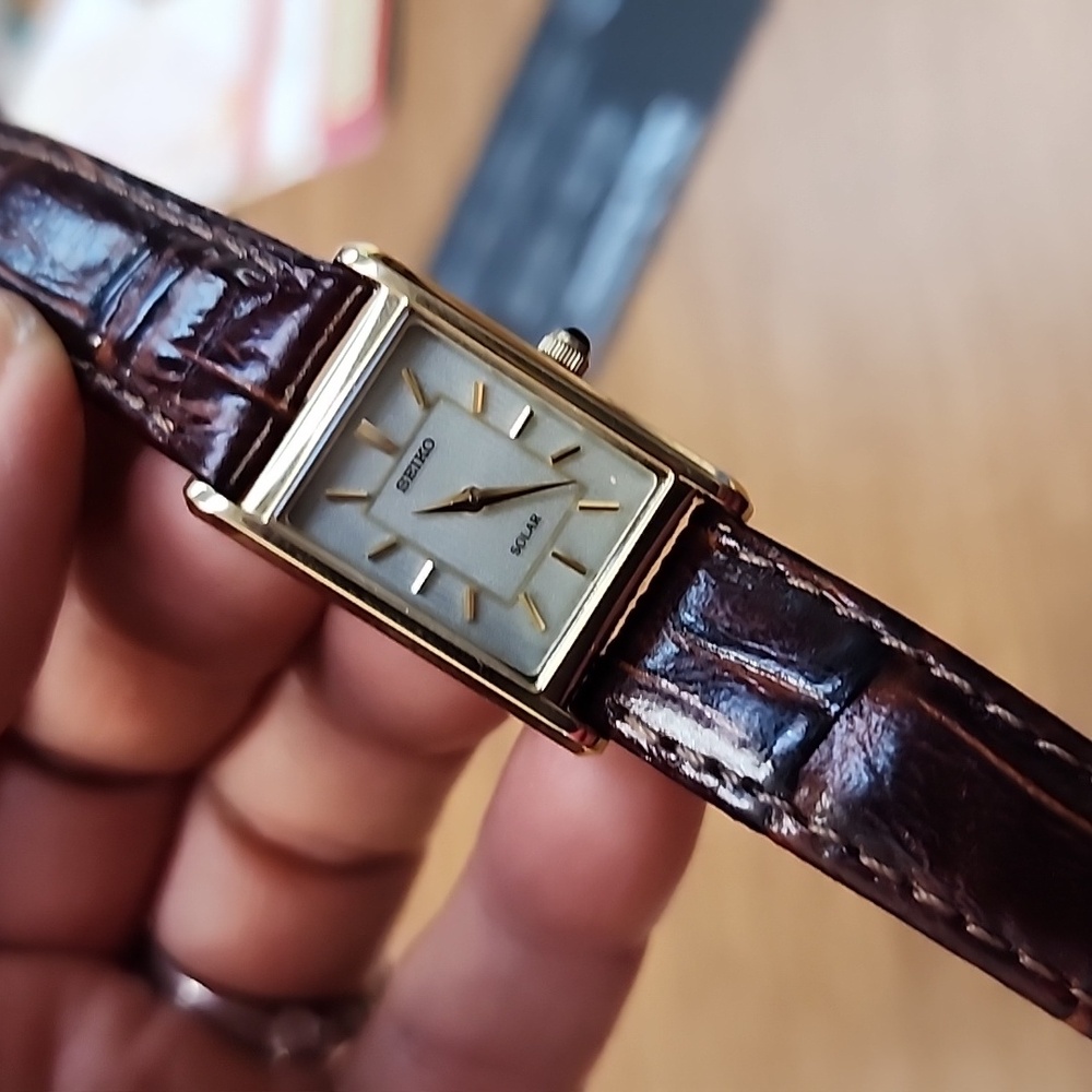 Seiko Solar lady's watch